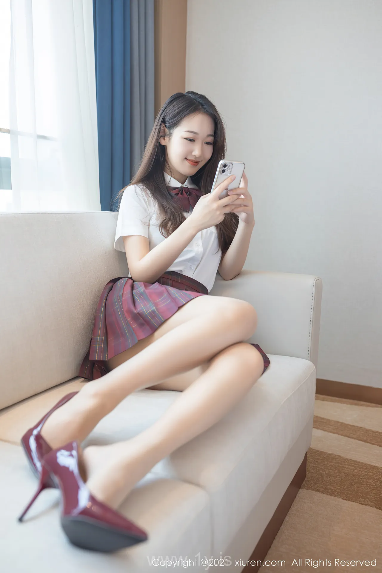 XIUREN(秀人网) NO.3810 Stunning & Fair Chinese Teen 唐安琪