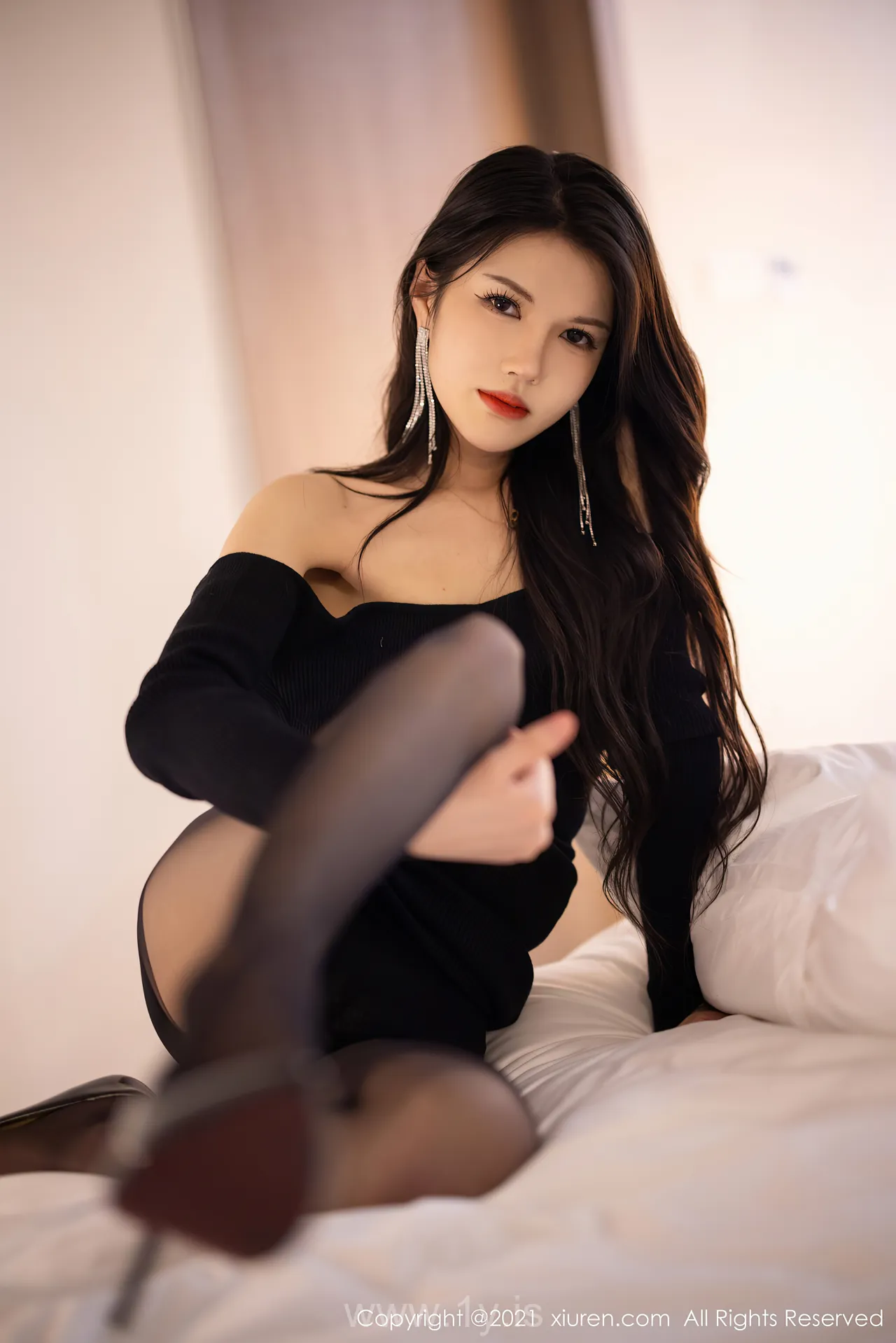 XIUREN(秀人网) NO.3822 Decent Asian Belle 媛媛酱belle