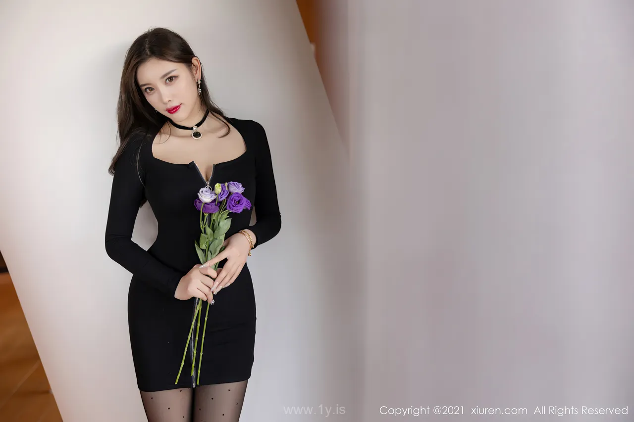 XIUREN(秀人网) NO.3878 Good-looking & Adorable Chinese Hottie 杨晨晨Yome