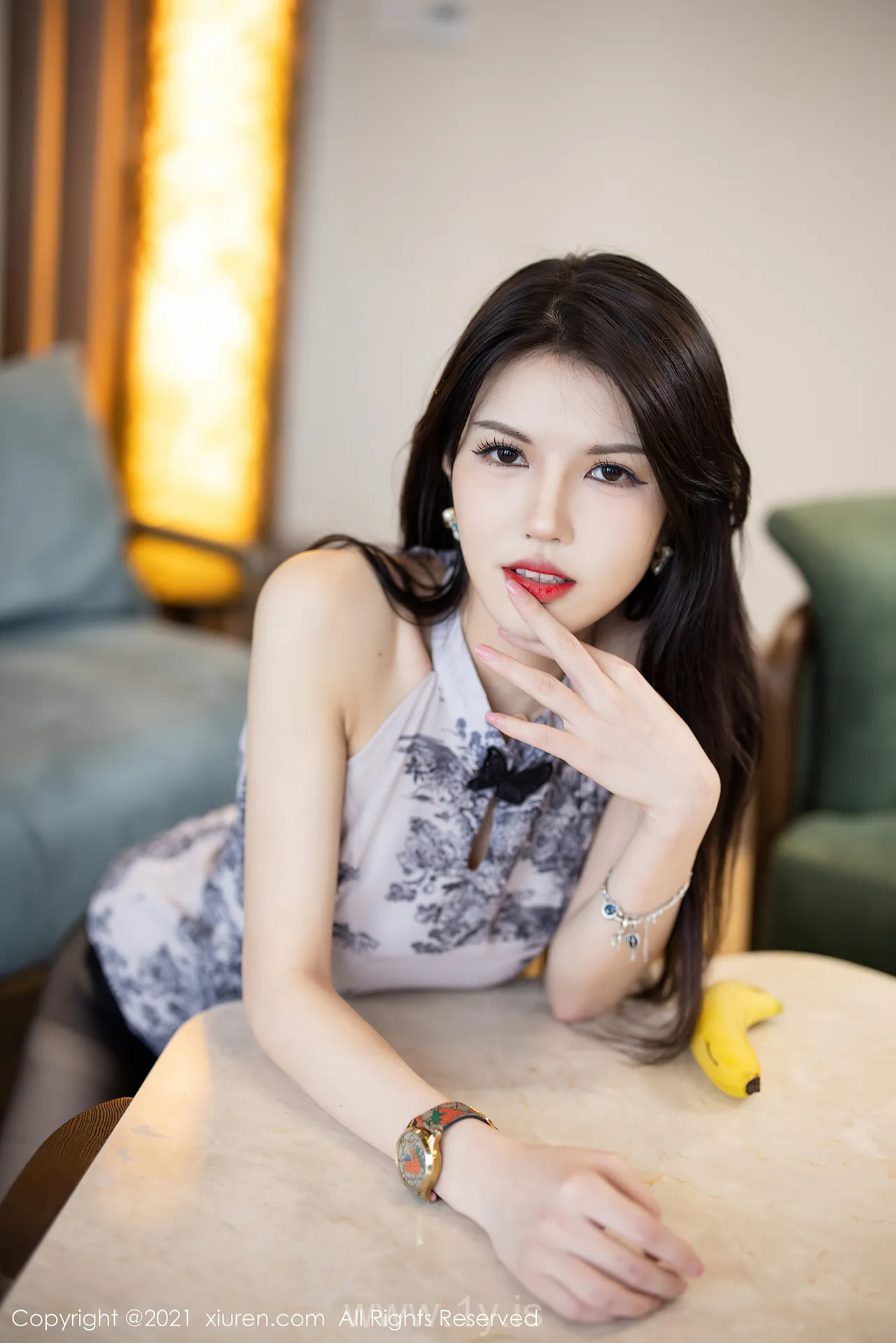 XIUREN(秀人网) NO.3887 Nice-looking Chinese Women 媛媛酱belle