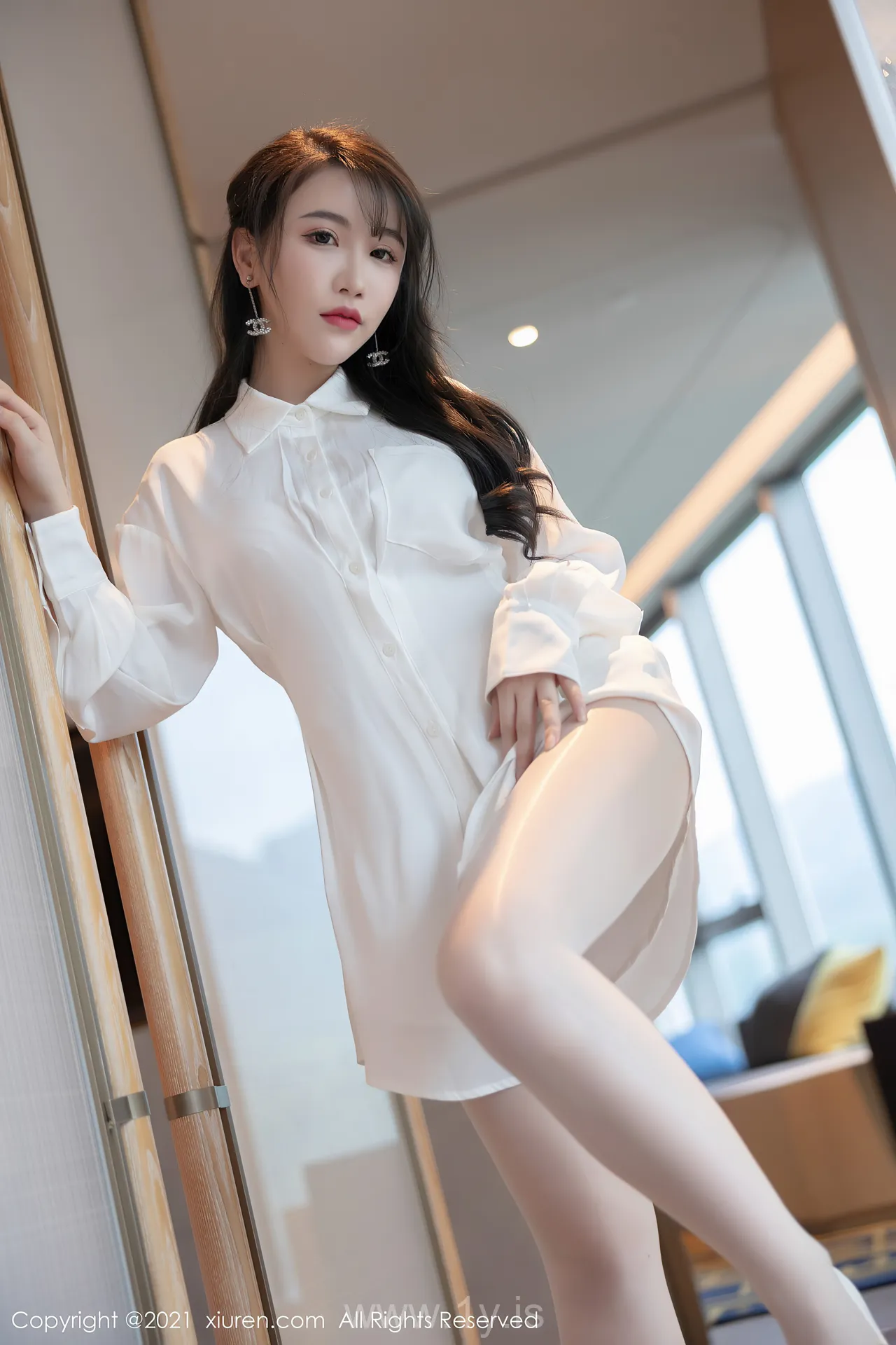 XIUREN(秀人网) NO.3903 Lively Asian Homebody Girl Cherry绯月樱