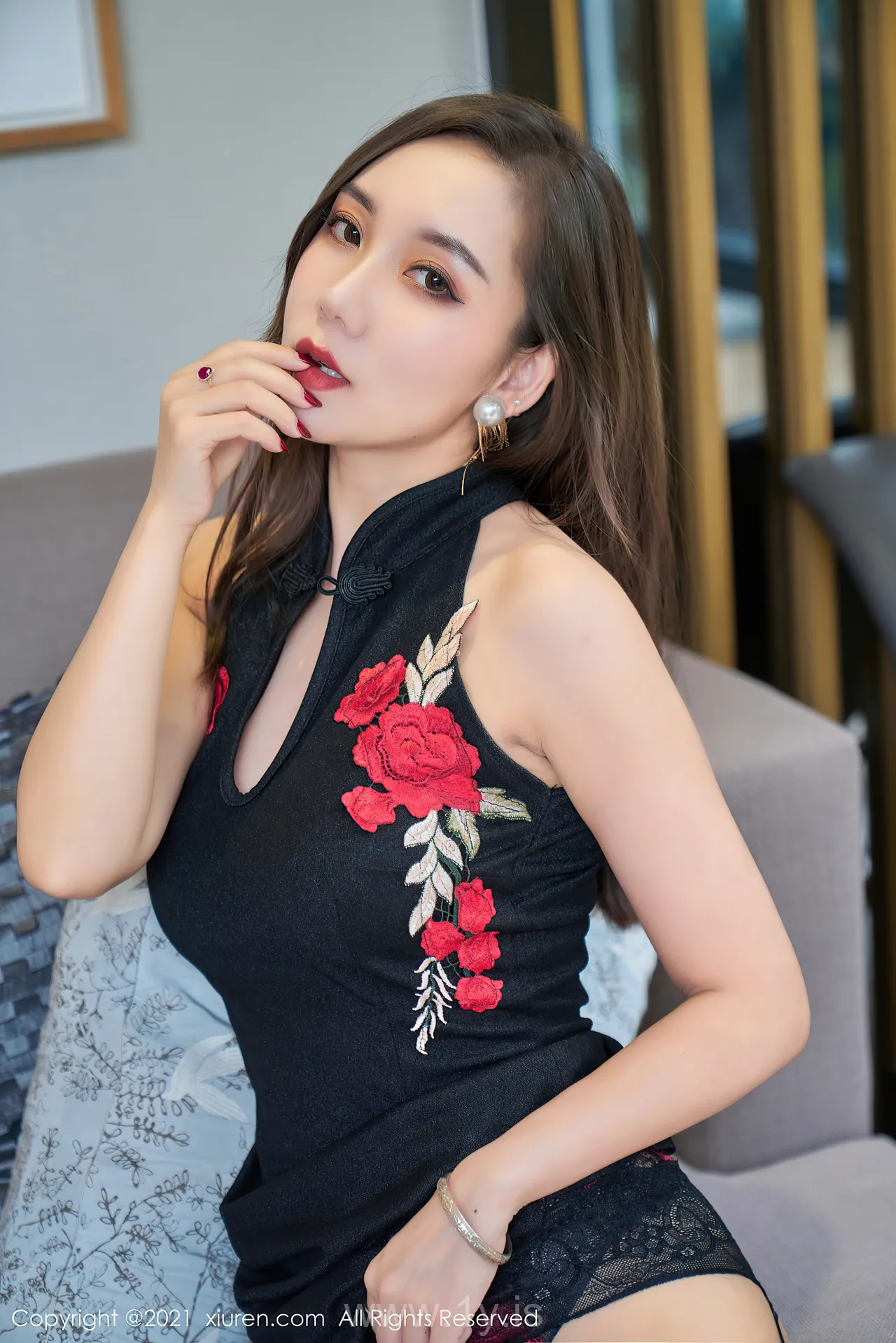 XIUREN(秀人网) NO.3908 Fashionable Chinese Women 艾静香