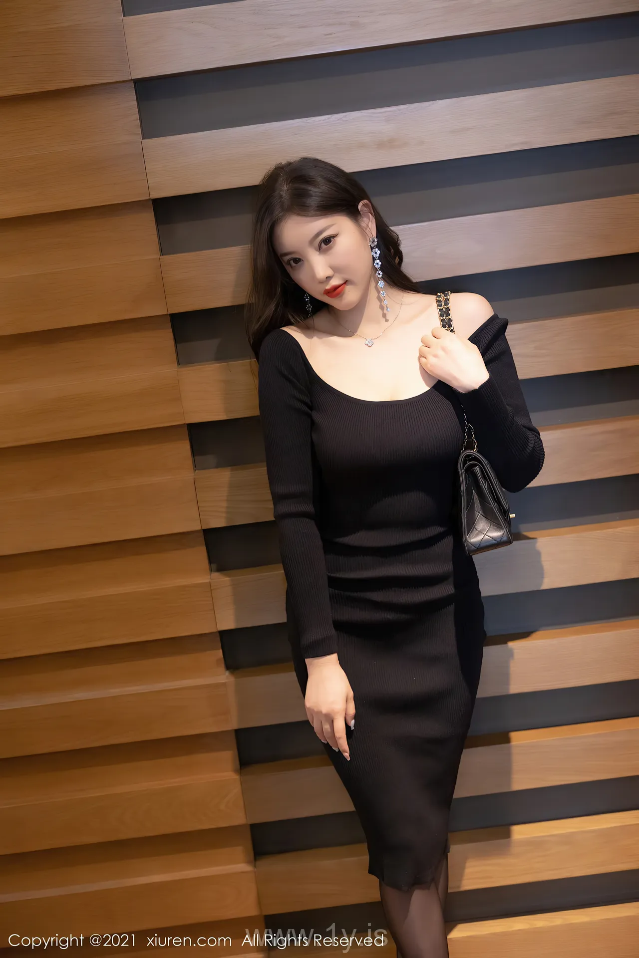 XIUREN(秀人网) NO.3911 Beautiful & Attractive Asian Model 杨晨晨Yome