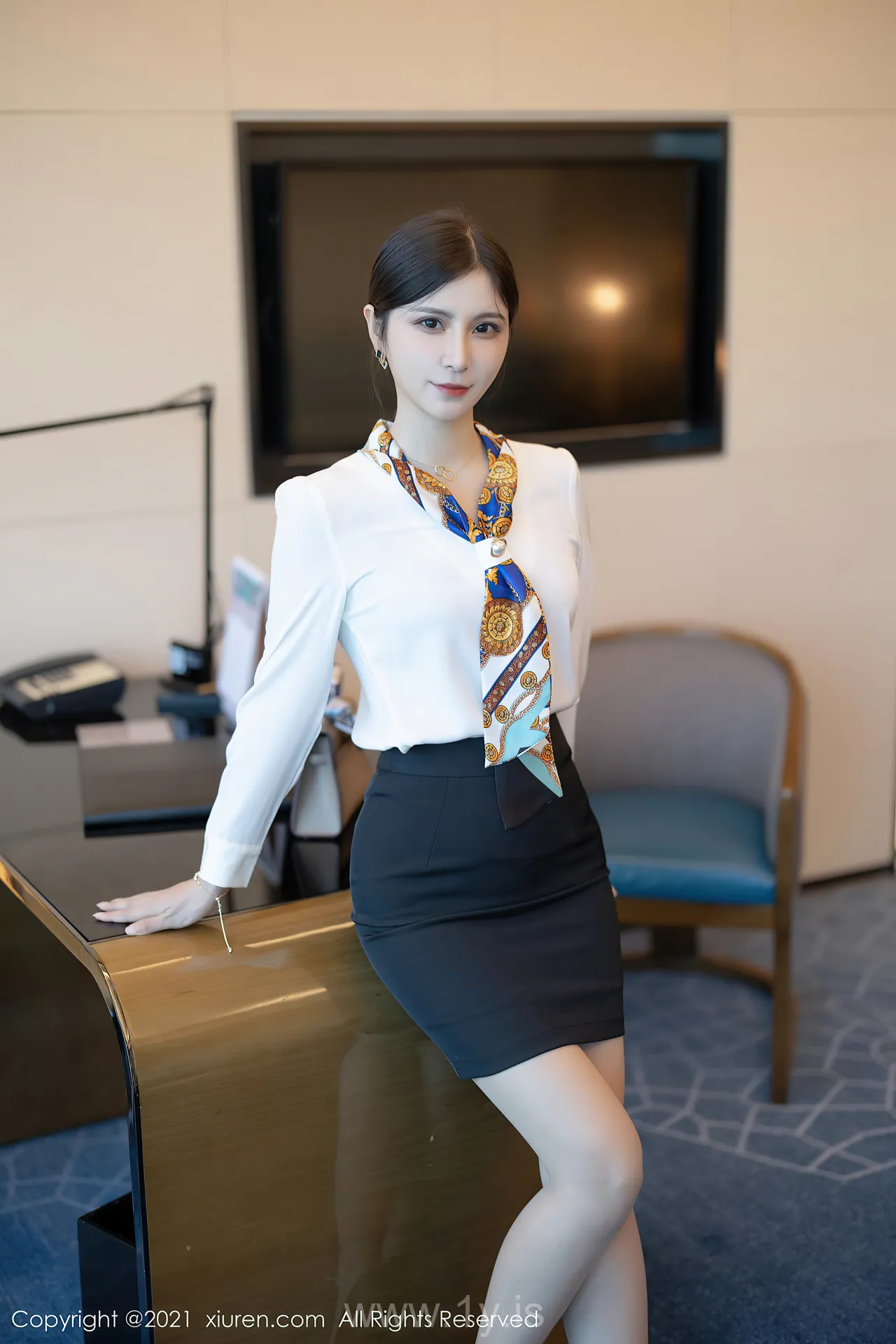 XIUREN(秀人网) NO.3921 Stylish Asian Women 小蛮妖Yummy