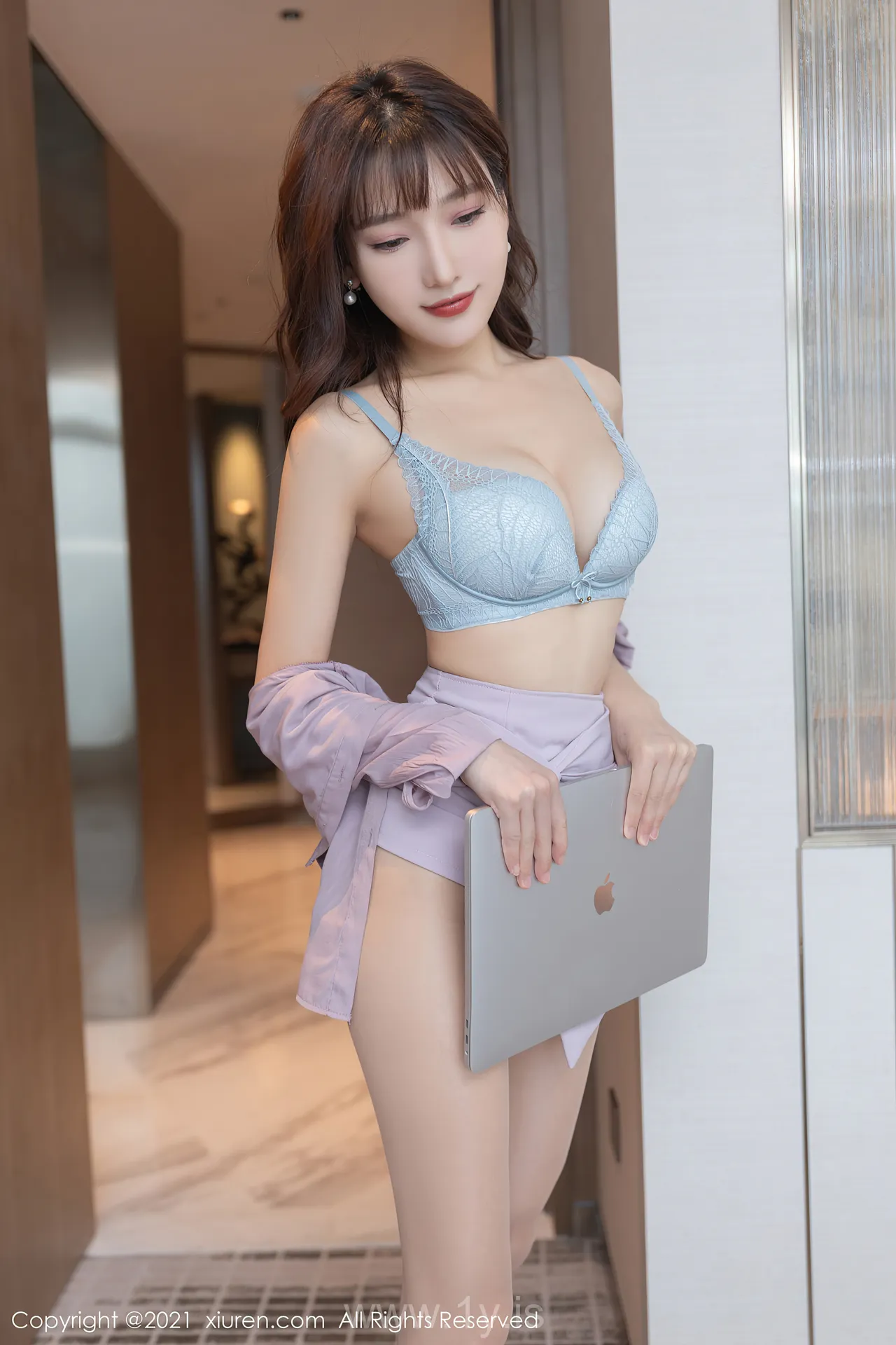 XIUREN(秀人网) NO.3925 Hot Chinese Belle 陆萱萱
