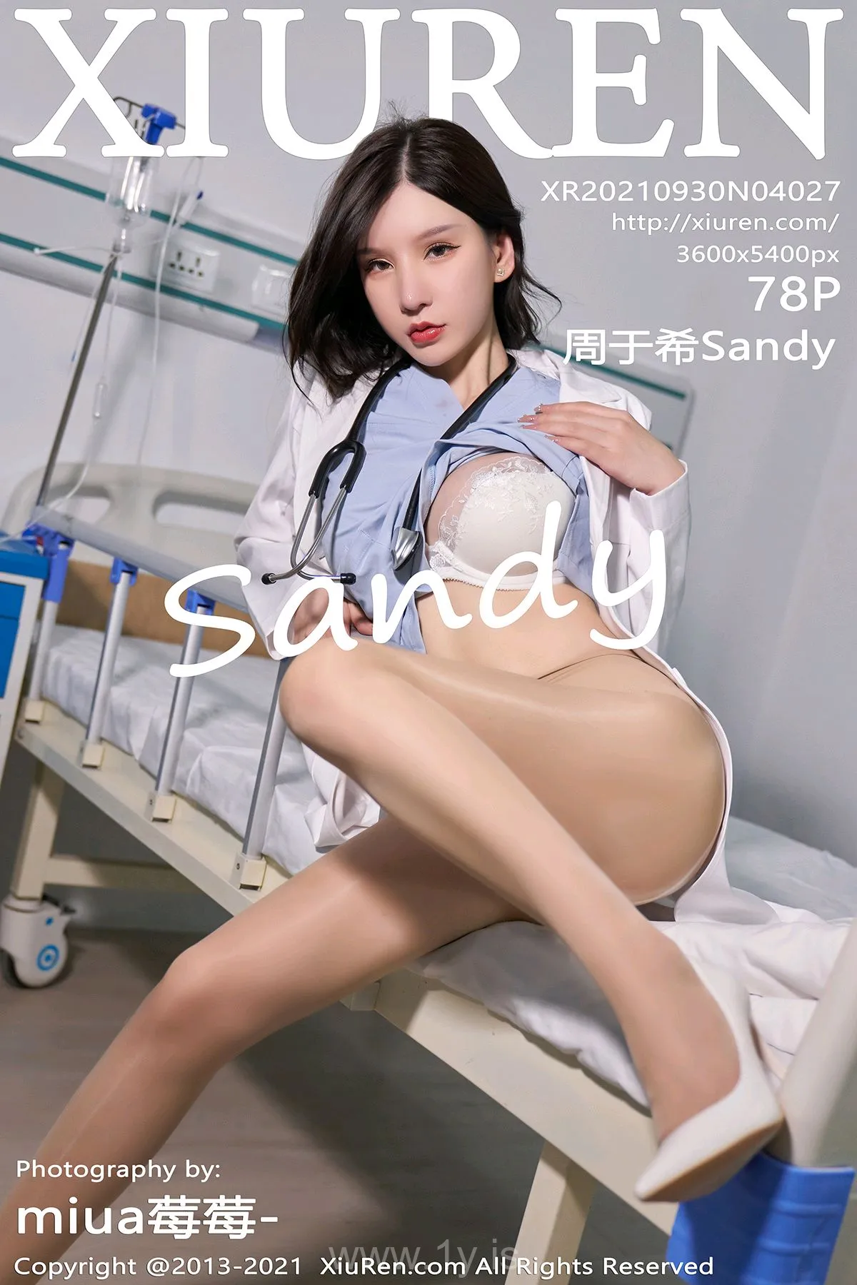 XIUREN(秀人网) NO.4027 Pretty & Delightful Chinese Belle 周于希Sandy