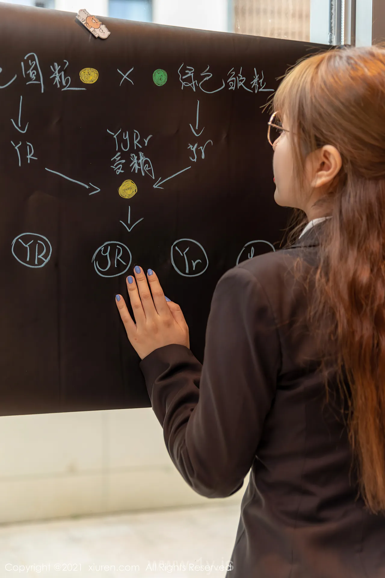 XIUREN(秀人网) NO.4035 Trendy Chinese Chick 王雨纯