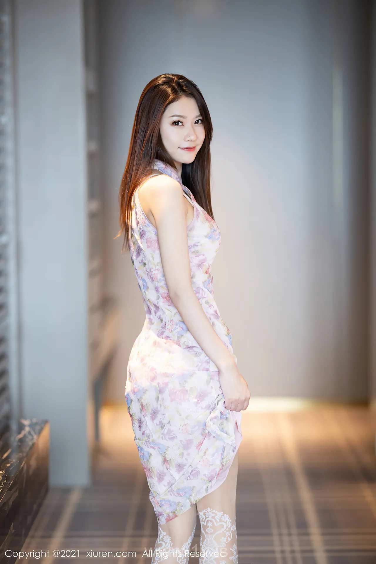 XIUREN(秀人网) NO.4067 Hot & Good-looking Asian Beauty 方子萱