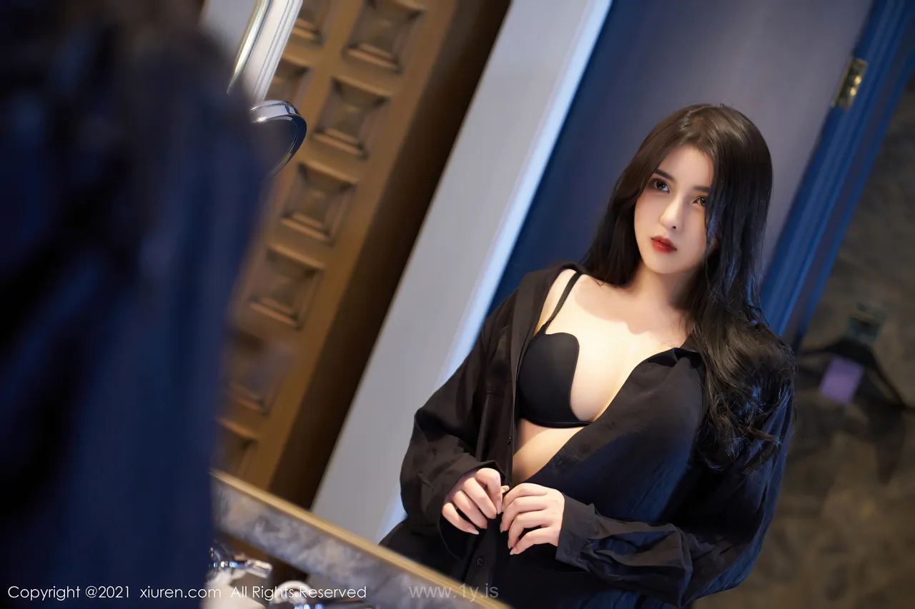 XIUREN(秀人网) NO.4089 Elegant & Stunning Asian Cougar 韩静安