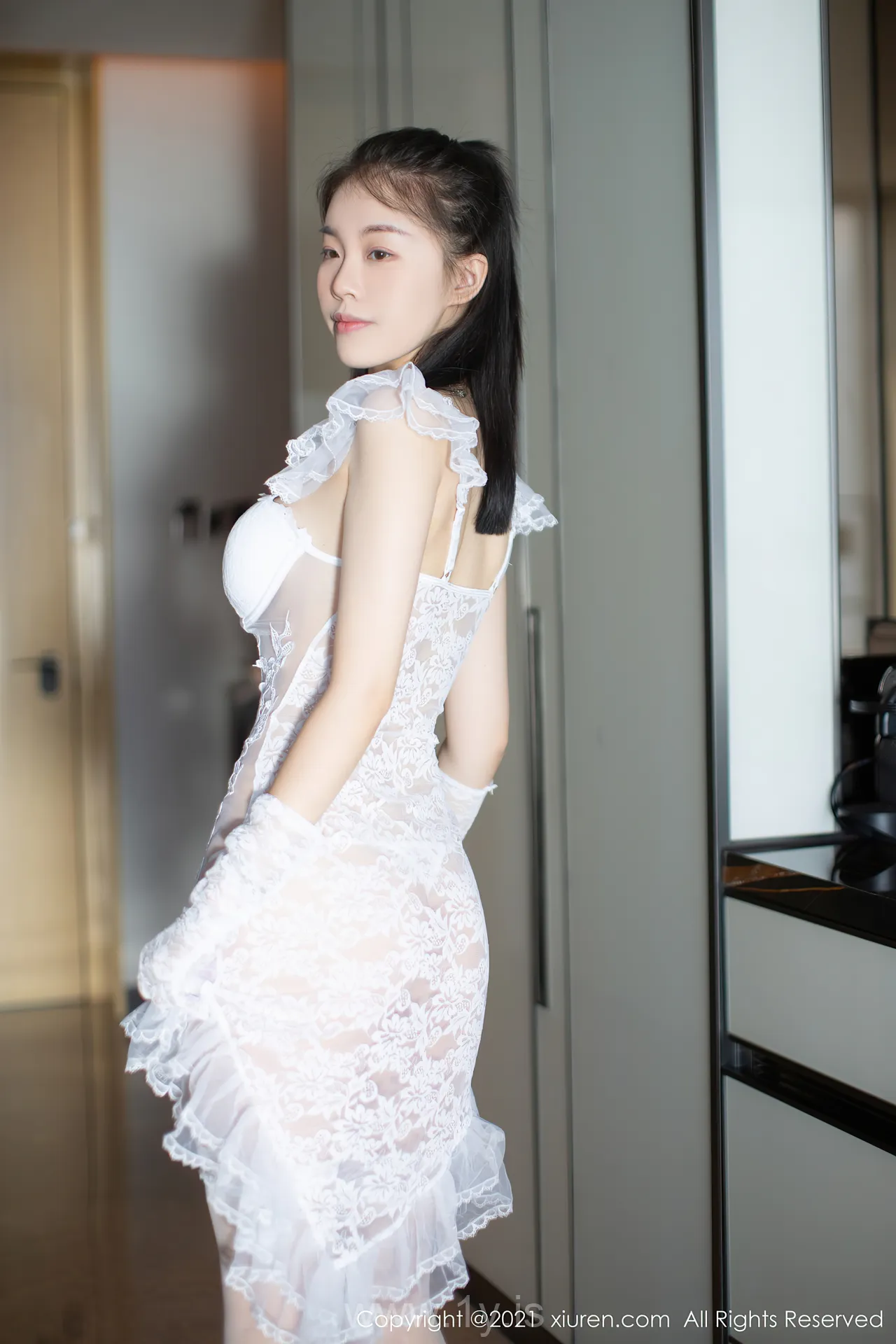 XIUREN(秀人网) NO.4119 Slender & Elegant Chinese Hottie 一颗甜蛋黄a