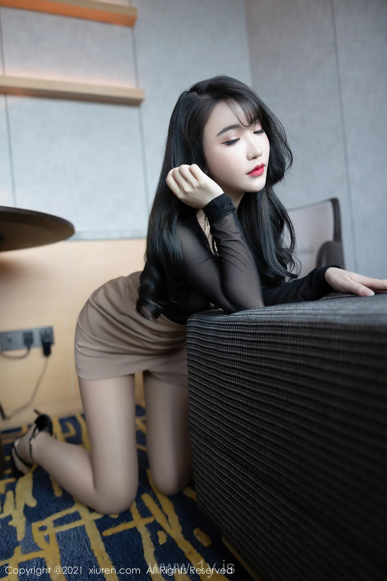 XIUREN(秀人网) NO.4197 Refined & Delightful Asian Babe Cherry绯月樱