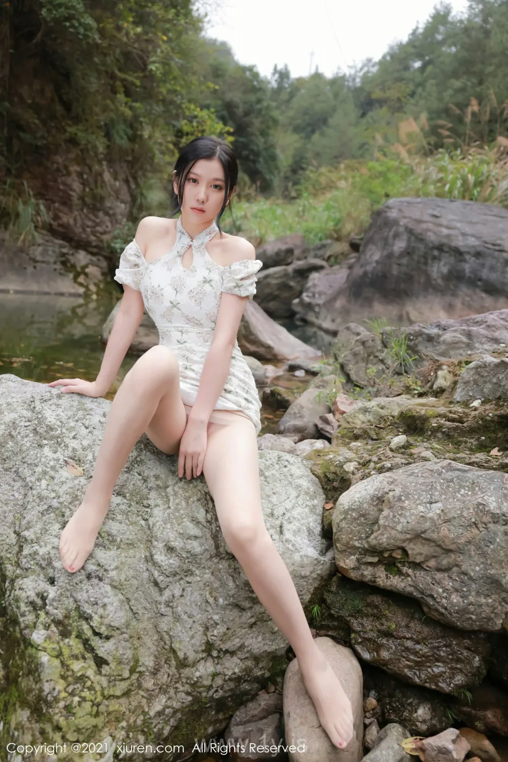 XIUREN(秀人网) NO.4229 Gorgeous Asian Chick 李雅柔182CM