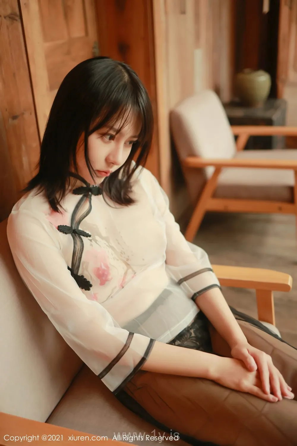 XIUREN(秀人网) NO.4234 Charming & Fashionable Chinese Homebody Girl 韩希蕾