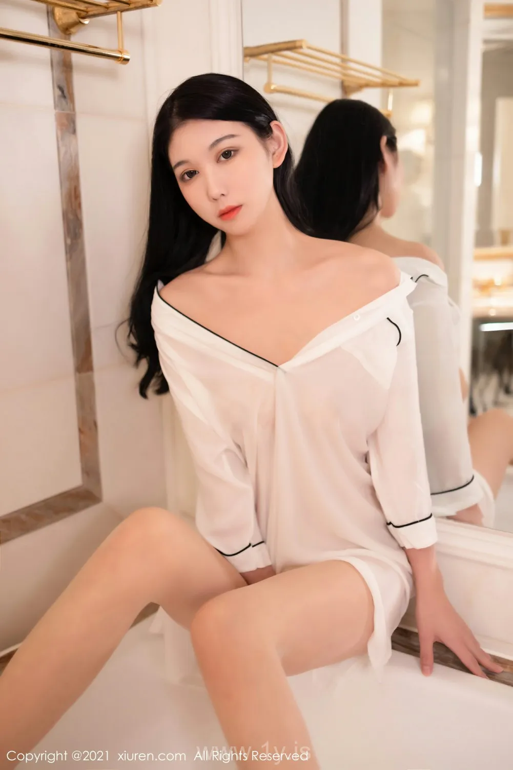 XIUREN(秀人网) NO.4270 Gorgeous Chinese Mature Princess 李雅柔182CM_洁白睡衣