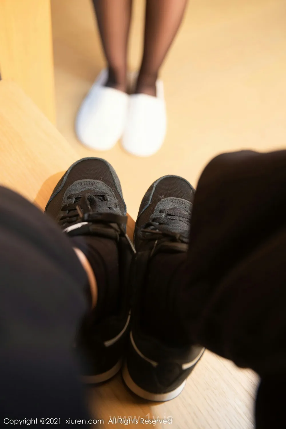 XIUREN(秀人网) NO.4334 Pretty & Irresistible Asian Homebody Girl 一颗甜蛋黄a_黑色花裙