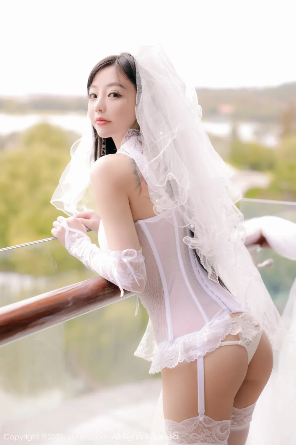 XIUREN(秀人网) NO.4339 Well-developed & Fashionable Chinese Goddess 佘贝拉bella_性感婚纱