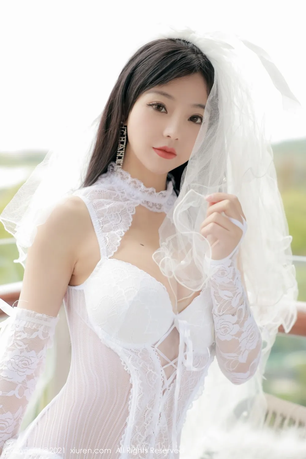 XIUREN(秀人网) NO.4339 Well-developed & Fashionable Chinese Goddess 佘贝拉bella_性感婚纱