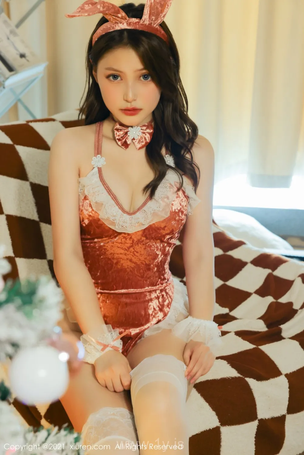 XIUREN(秀人网) NO.4340 Irresistible Chinese Beauty 兔妹妹_圣诞兔女郎