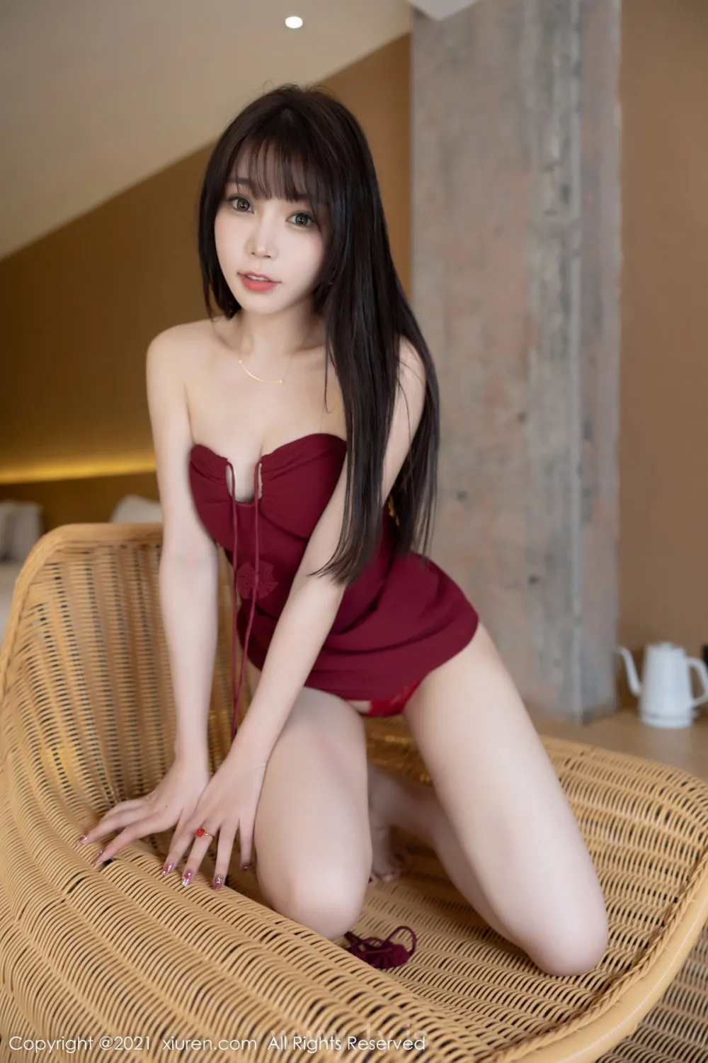 XIUREN(秀人网) NO.4348 Appealing & Irresistible Chinese Cougar 芝芝Booty_红色内衣
