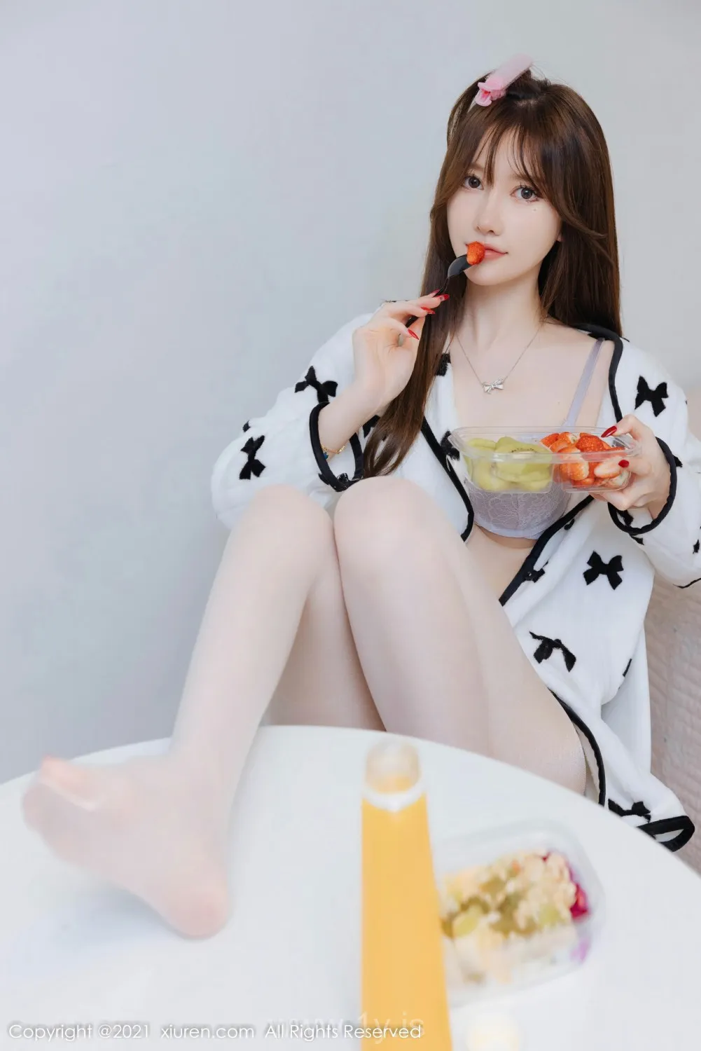 XIUREN(秀人网) NO.4365 Appealing & Charming Asian Cutie 美桃酱_韩国女主持