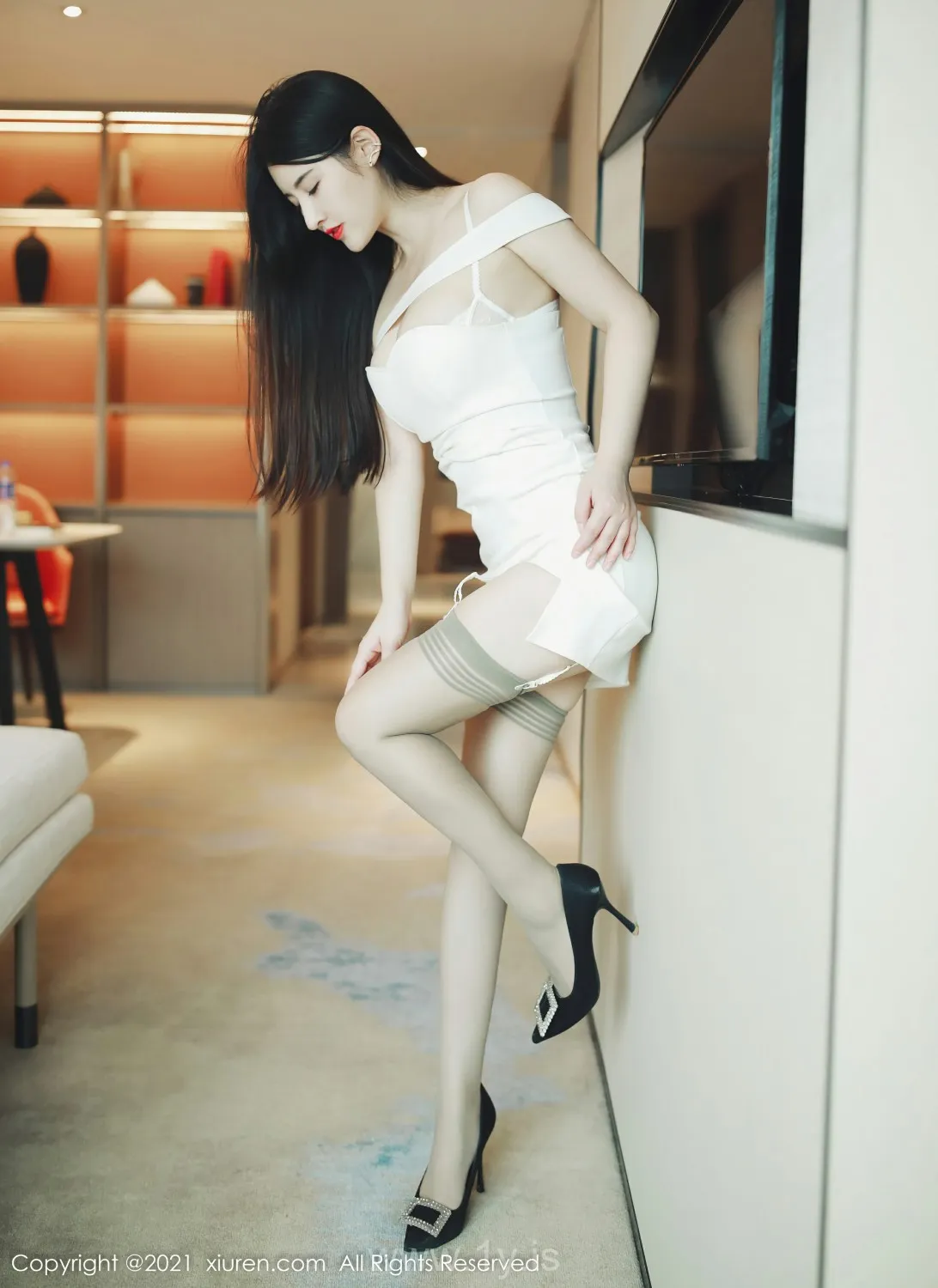 XIUREN(秀人网) NO.4368 Trendy Chinese Cutie 诗诗kiki_白色裙子