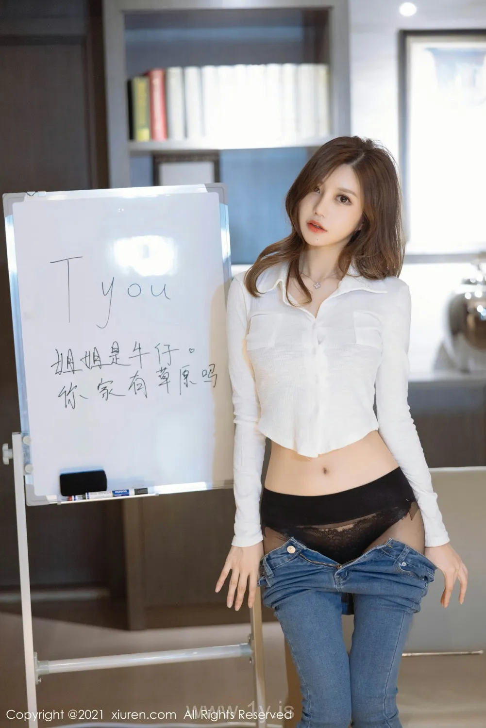 XIUREN(秀人网) NO.4415 Slim Asian Peri 绮里嘉ula_元旦回馈