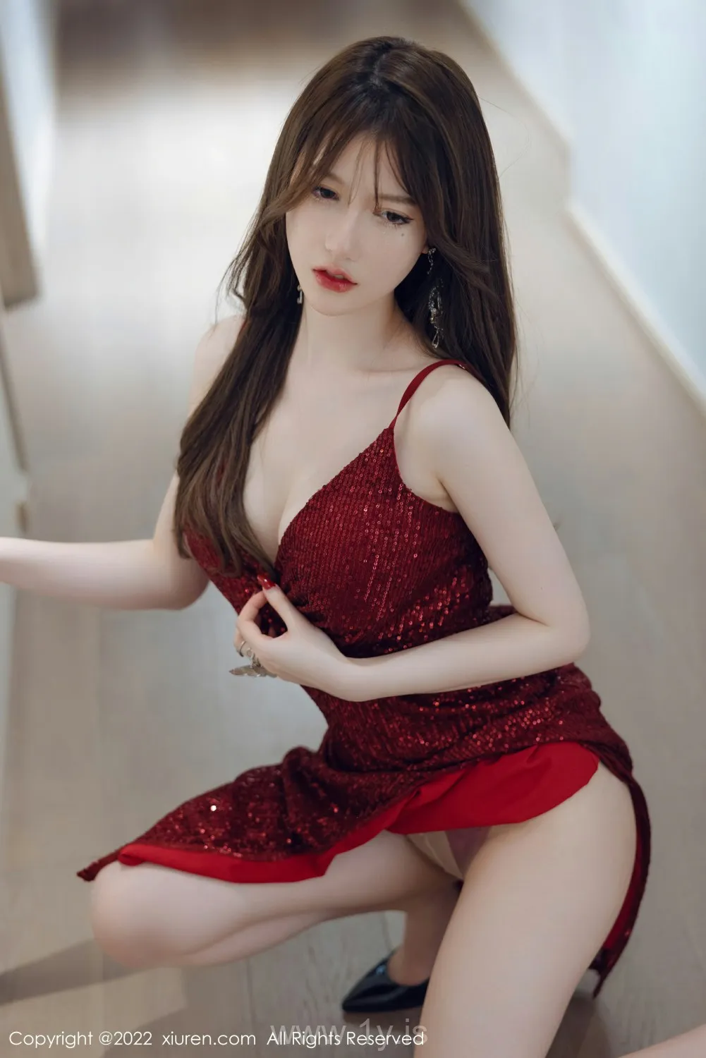 XIUREN(秀人网) NO.4429 Cute & Slim Asian Cutie 美桃酱_红色长裙