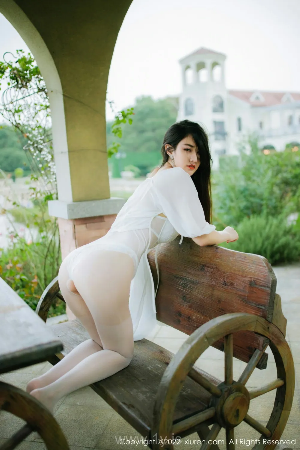 XIUREN(秀人网) NO.4476 Pretty & Elegant Asian Babe 诗诗kiki_浴缸写真魅惑蕾丝