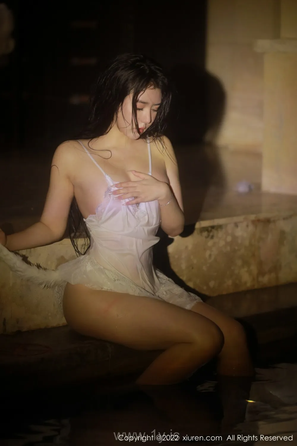 XIUREN(秀人网) NO.4504 Knockout Chinese Babe Manuela玛鲁娜_情趣写真