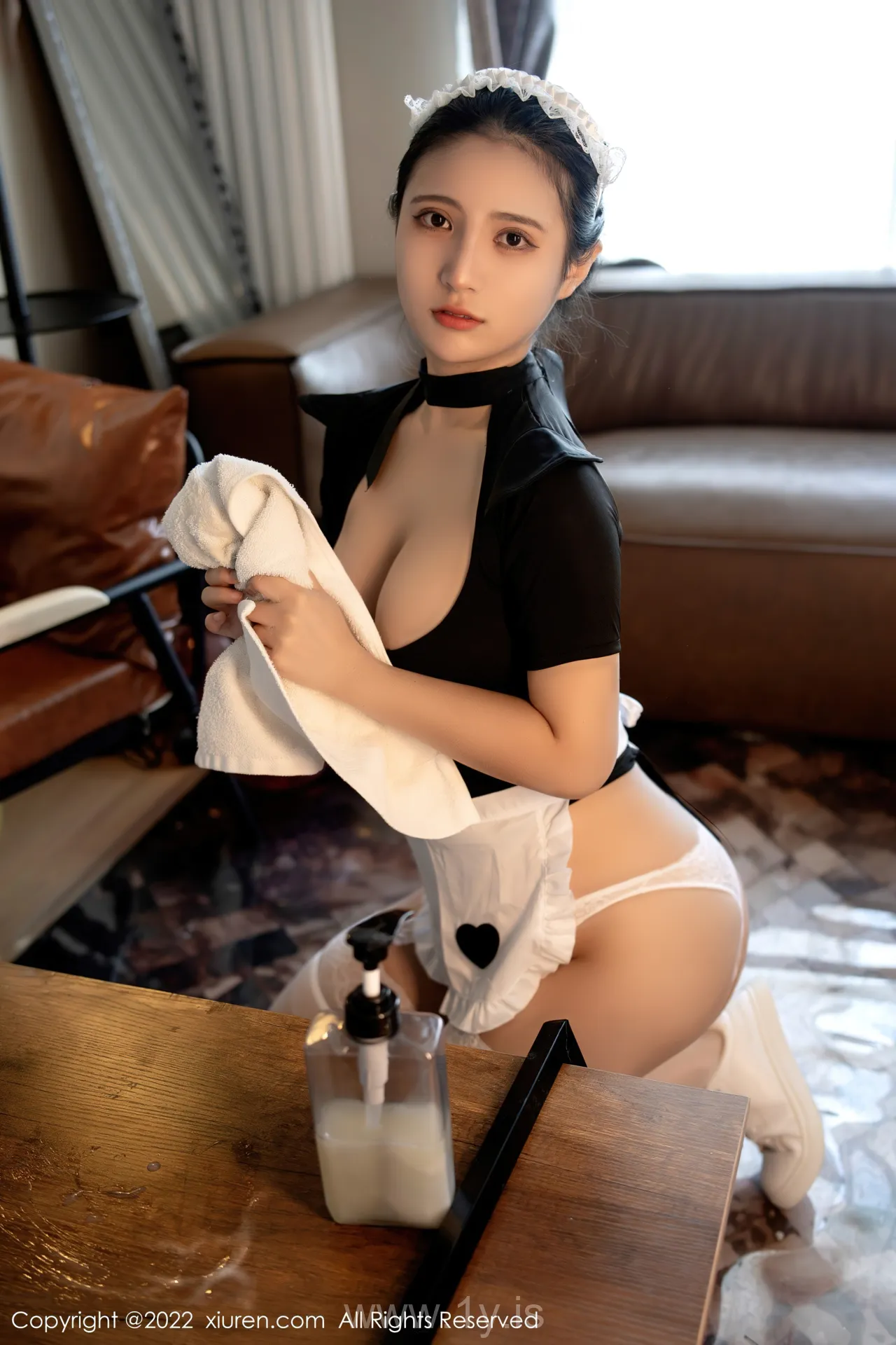 XIUREN(秀人网) NO.4554 Fair & Lovely Asian Homebody Girl 久久Aimee