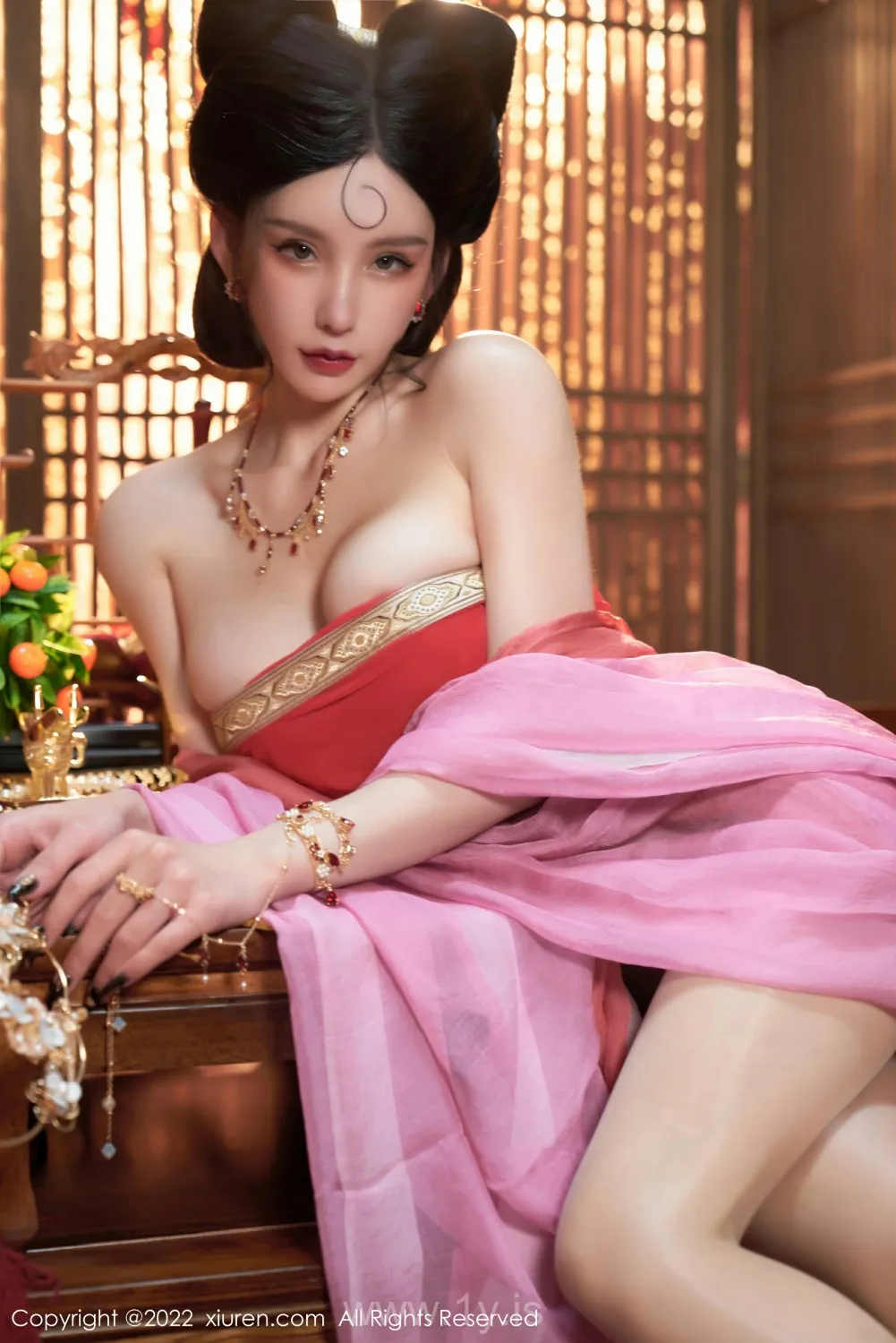 XIUREN(秀人网) NO.4575 Irresistible & Slender Chinese Hottie 周于希Sally_春宵苦短