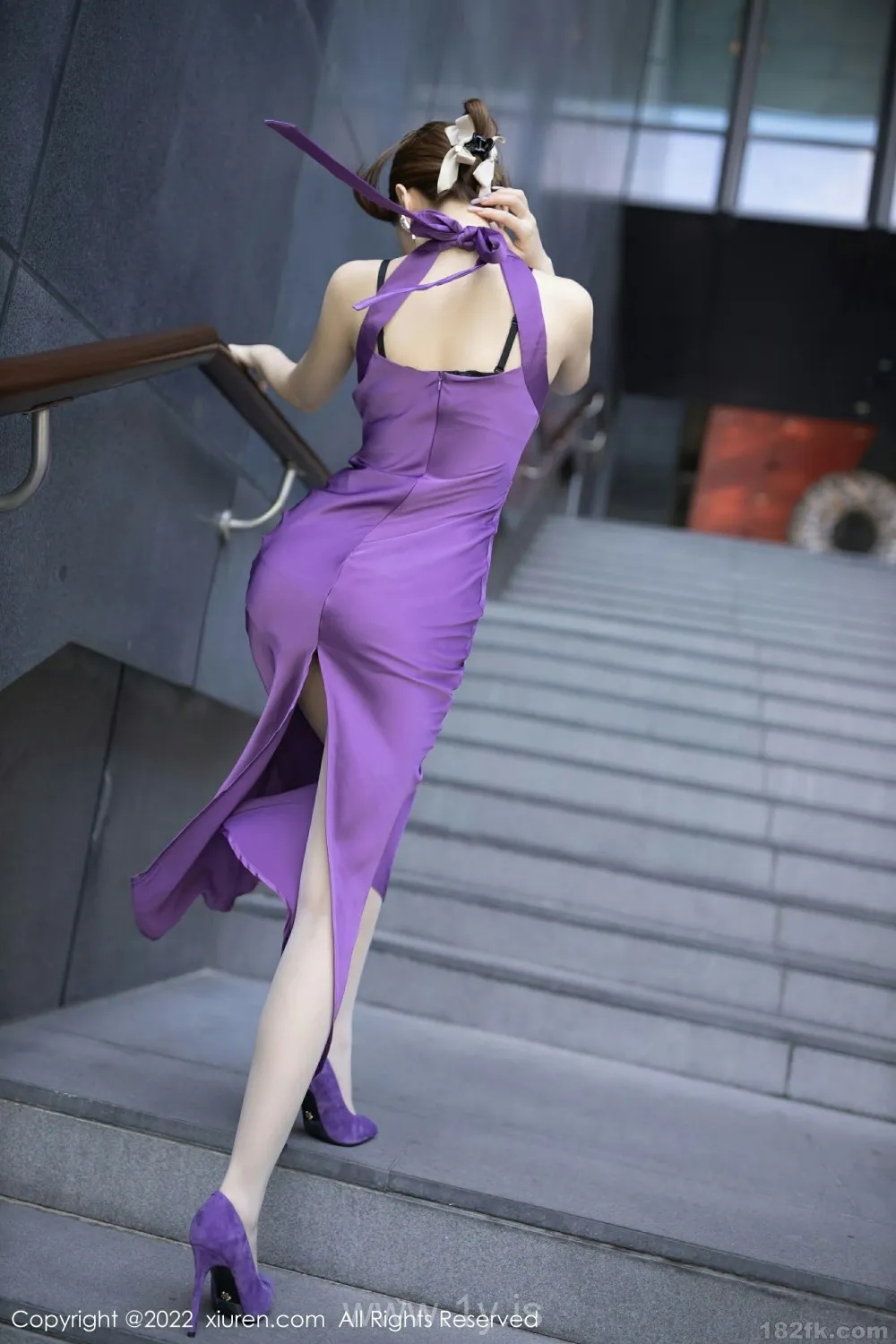 XIUREN(秀人网) NO.4607 Appealing & Adorable Chinese Model 鱼子酱Fish_紫色连衣裙
