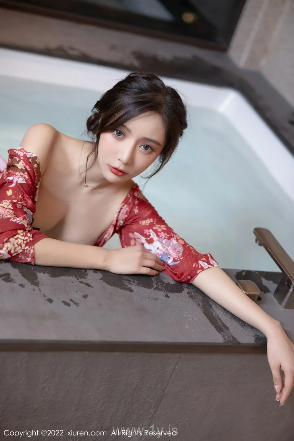 XIUREN(秀人网) NO.4748 Slender & Appealing Asian Teen 王馨瑶yanni_日式和服