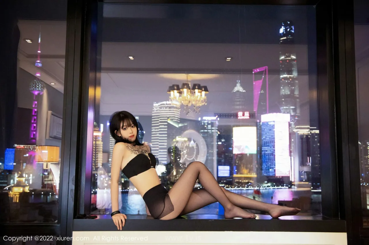 XIUREN(秀人网) NO.4754 Irresistible Asian Babe 模特合集_双峰对决