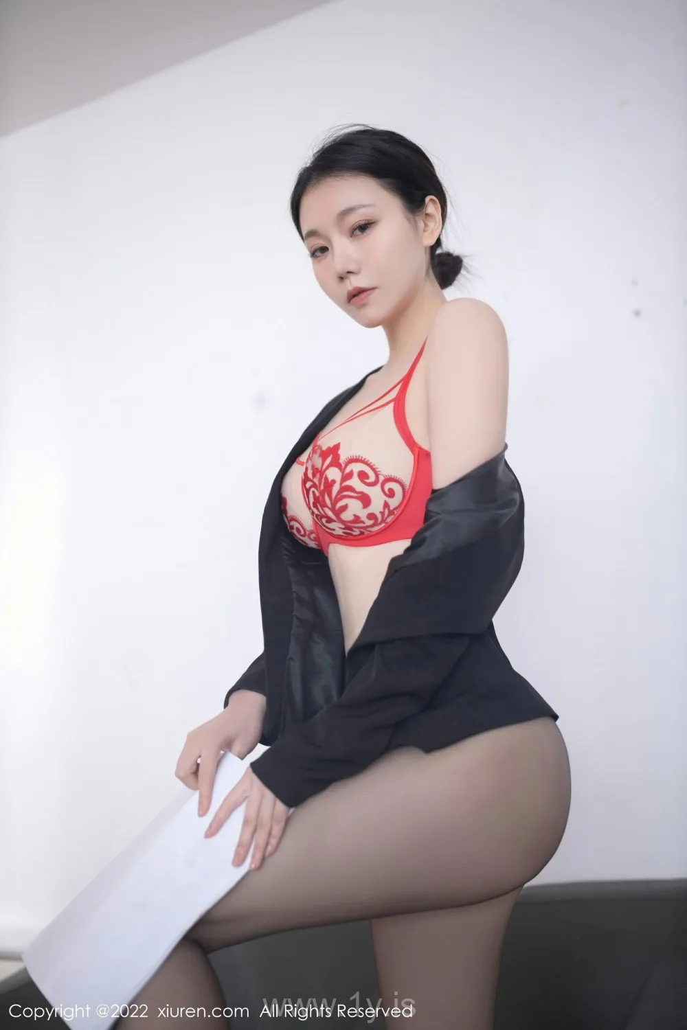 XIUREN(秀人网) NO.4755 Beautiful Asian Homebody Girl 安然Maleah_女老板写真