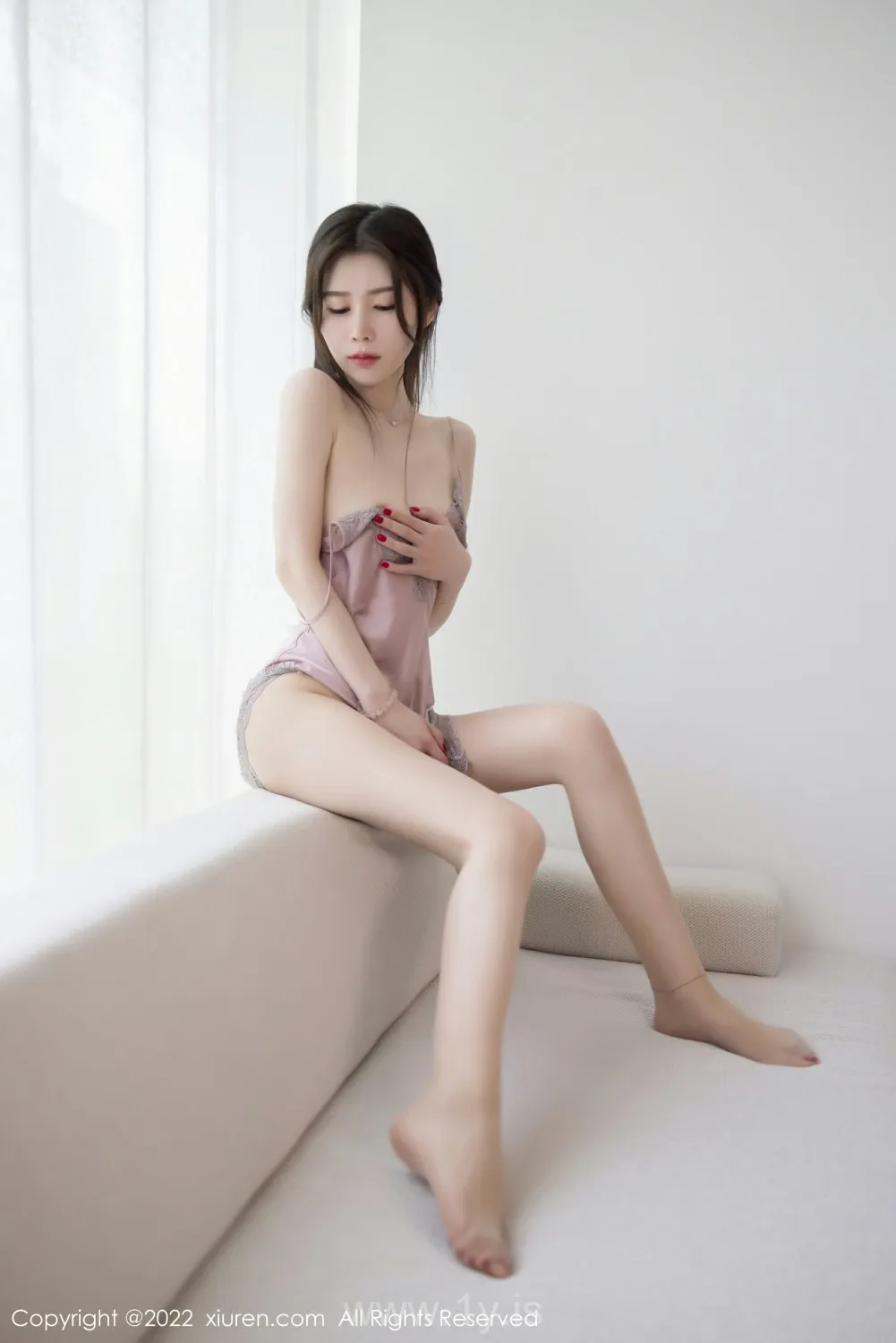 XIUREN(秀人网) NO.4792 Extraordinary & Refined Asian Mature Princess 吴雪瑶