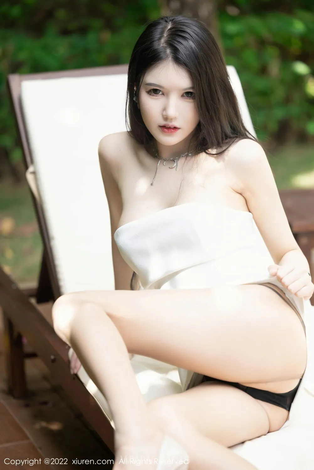 XIUREN(秀人网) NO.4825 Breathtaking & Gorgeous Chinese Cutie 媛媛酱belle