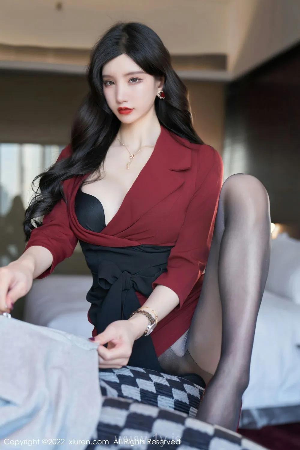 XIUREN(秀人网) NO.4877 Knockout & Trendy Chinese Girl 周于希Sally