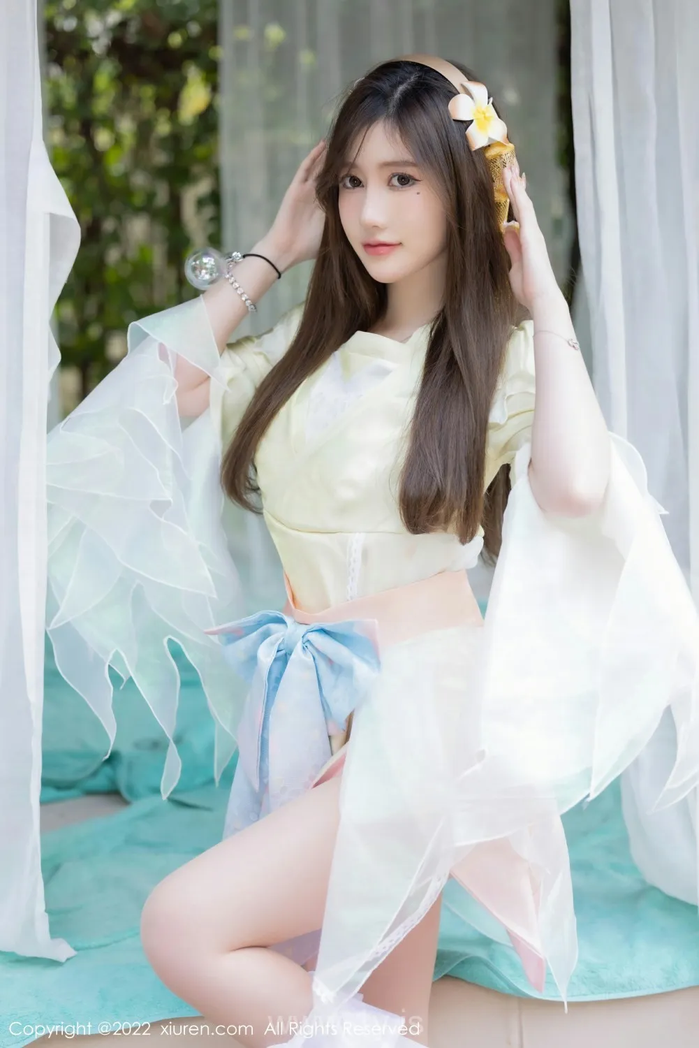 XIUREN(秀人网) NO.4948 Good-looking Chinese Hottie 绮里嘉ula