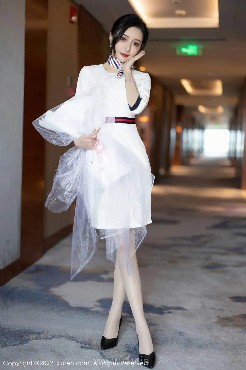 XIUREN(秀人网) NO.4963 Elegant Chinese Model 王馨瑶yanni