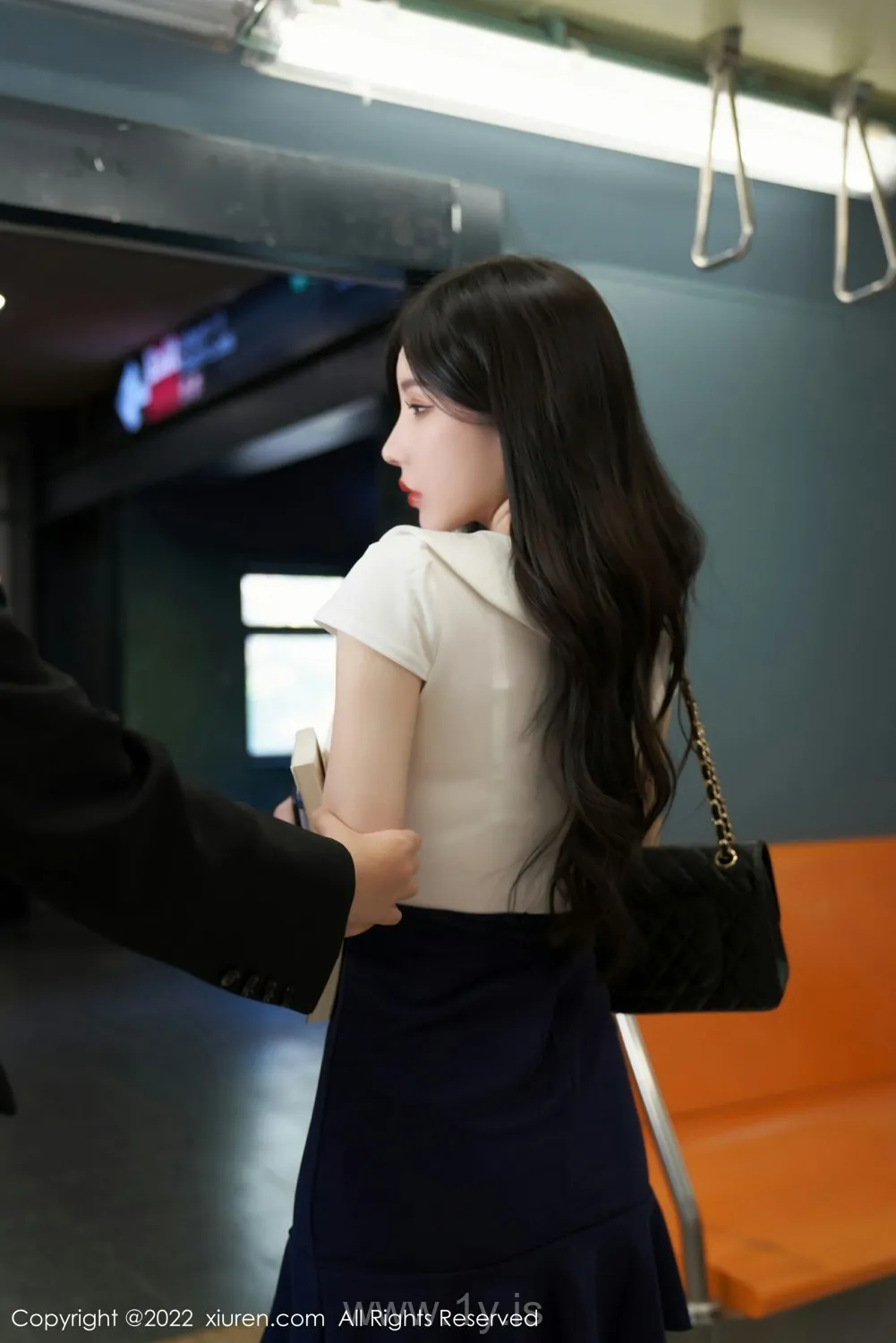 XIUREN(秀人网) NO.4979 Well-developed Chinese Teen 周于希Sally