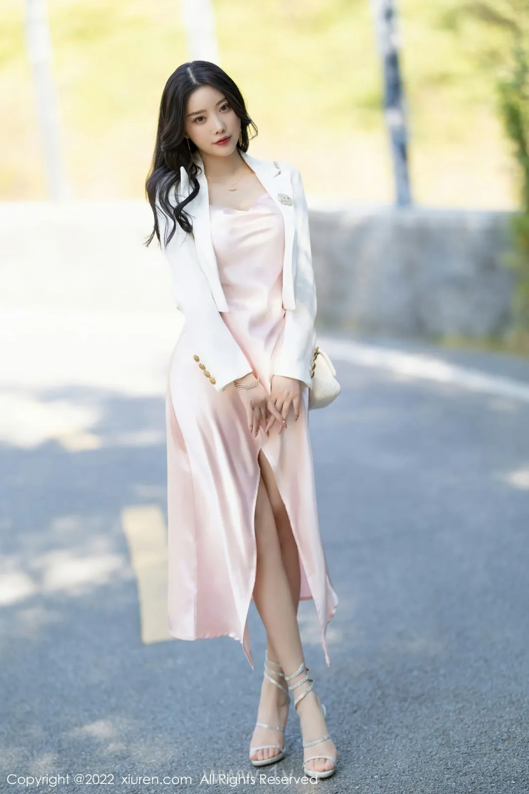 XIUREN(秀人网) NO.5088 Fashionable & Classy Asian Girl 杨晨晨Yome