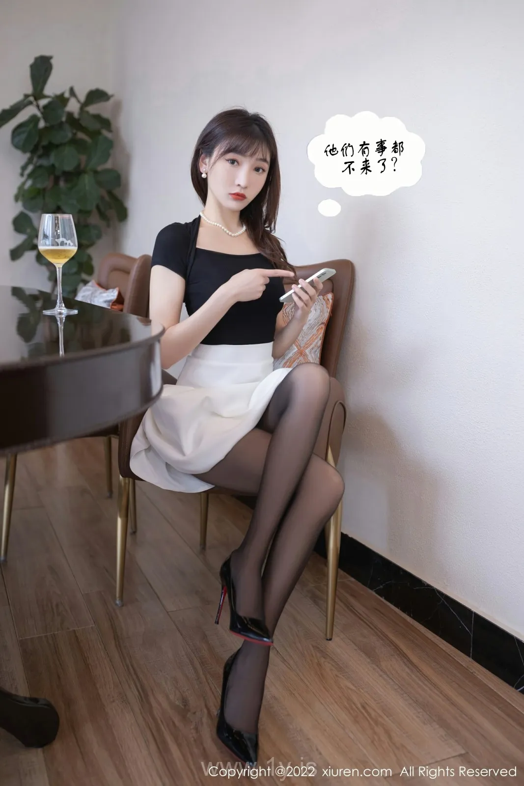 XIUREN(秀人网) NO.5095 Quiet Asian Angel 陆萱萱