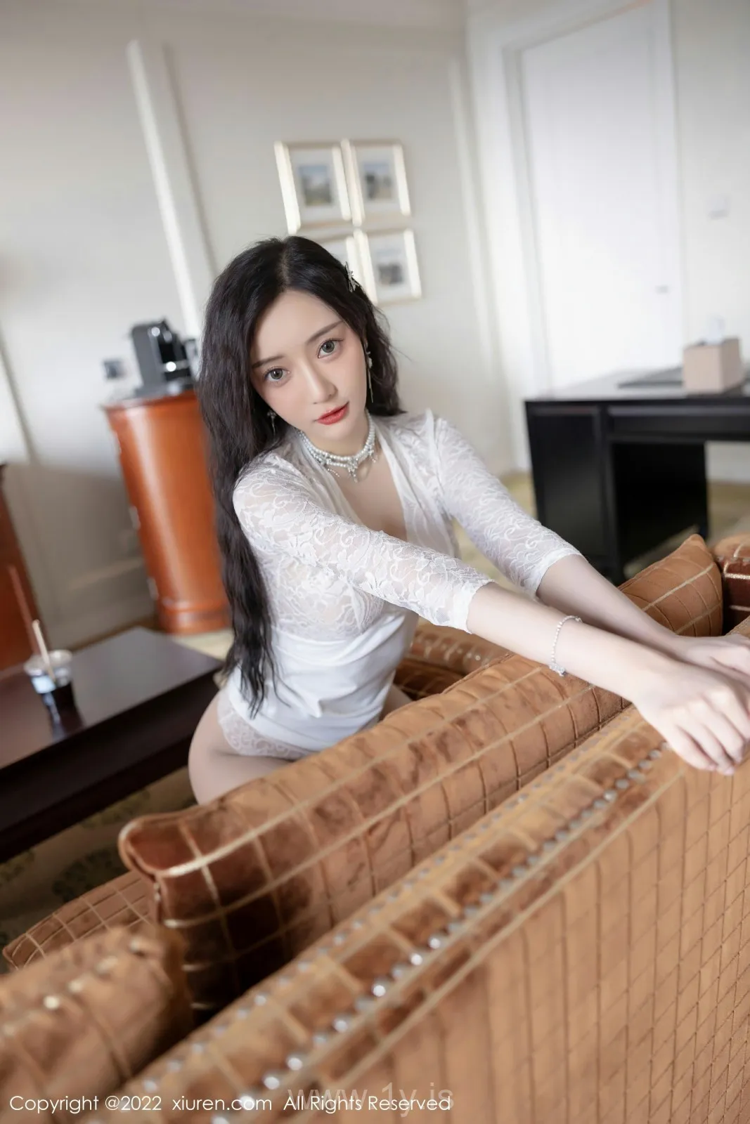 XIUREN(秀人网) NO.5106 Beautiful & Well Done Asian Mature Princess 王馨瑶yanni