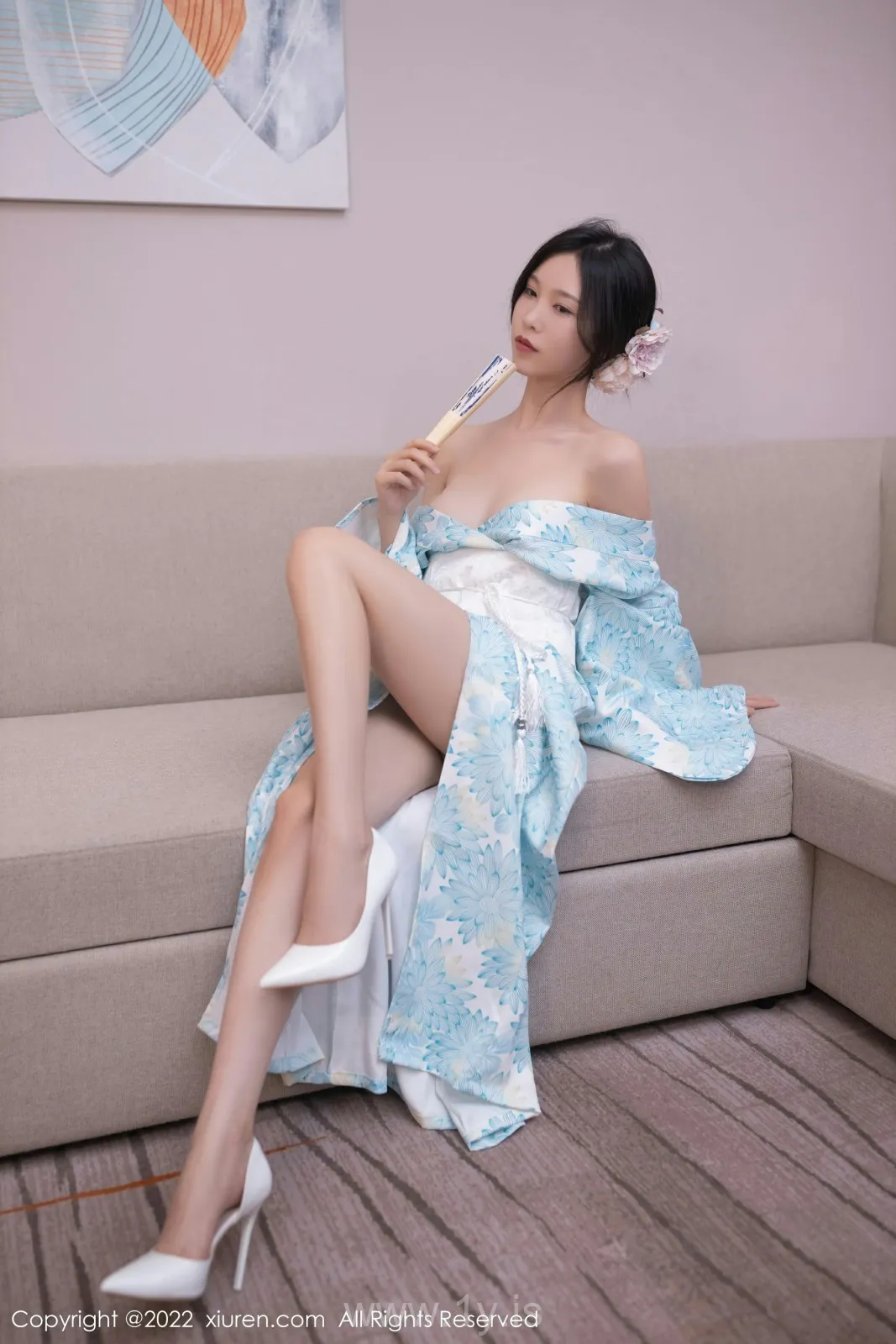 XIUREN(秀人网) NO.5118 Refined Asian Mature Princess 利世