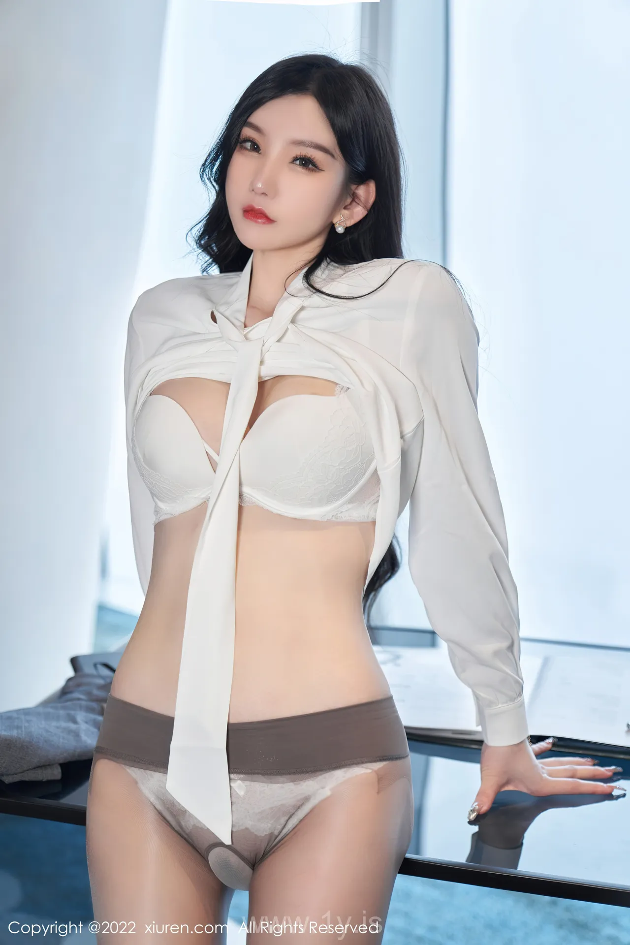 XIUREN(秀人网) NO.5177 Well Done & Sexy Chinese Homebody Girl 周于希_铁链丁字裤