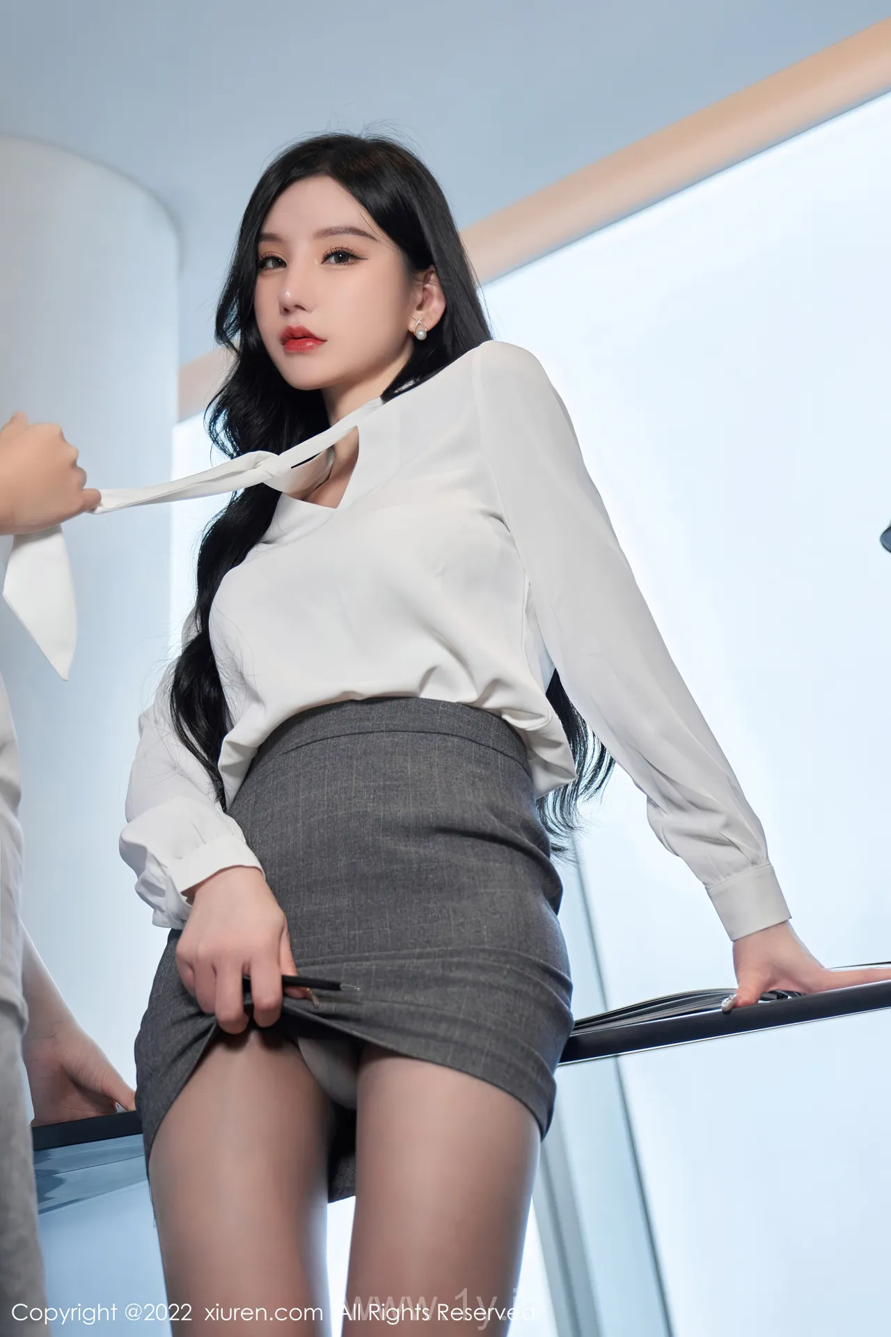 XIUREN(秀人网) NO.5177 Well Done & Sexy Chinese Homebody Girl 周于希_铁链丁字裤