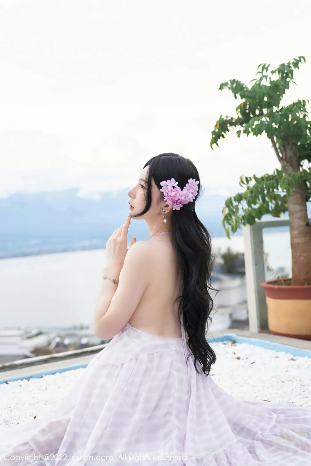 XIUREN(秀人网) NO.5207 Graceful & Delightful Chinese Cutie 周于希Sally