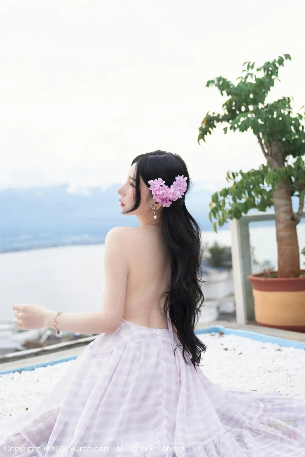 XIUREN(秀人网) NO.5207 Graceful & Delightful Chinese Cutie 周于希Sally