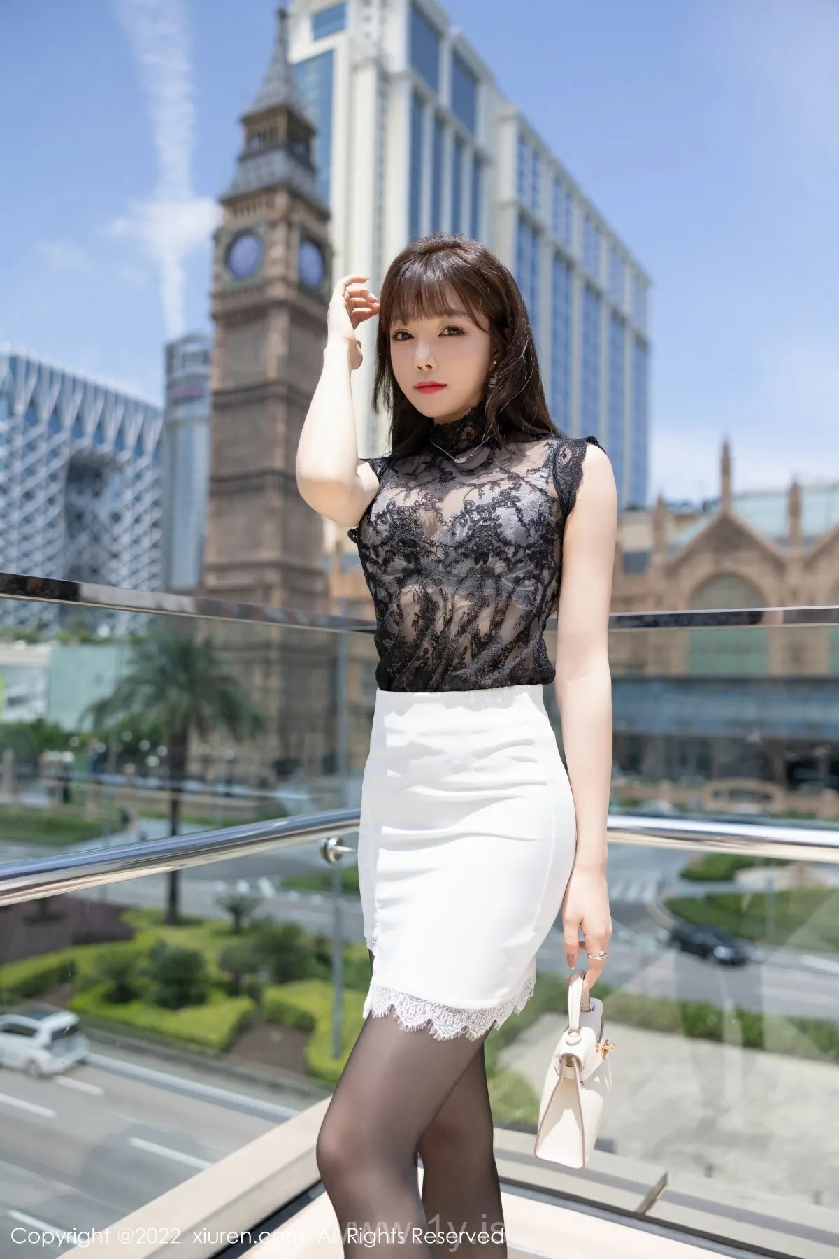 XIUREN(秀人网) NO.5220 Cute Chinese Hottie 芝芝Booty